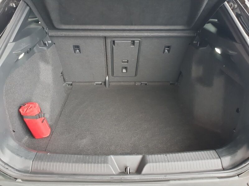 More views of Volkswagen ID.4