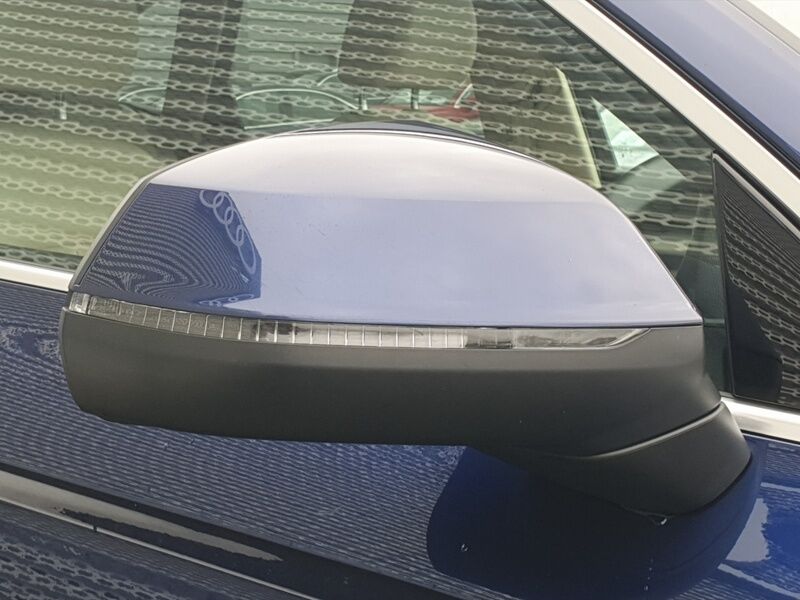 More views of Audi Q5