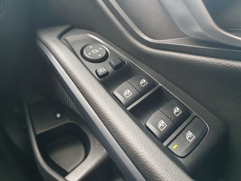 More views of BMW 3-Series