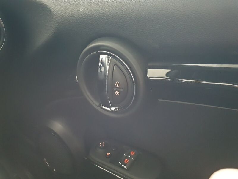 More views of Mini Cooper