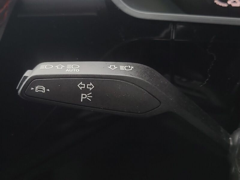 More views of Audi Q8 e-tron