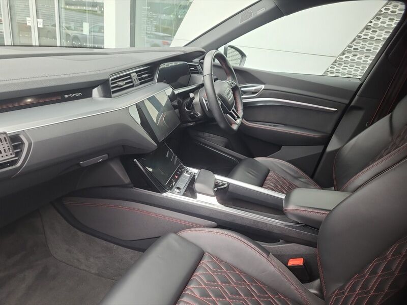 More views of Audi Q8 e-tron