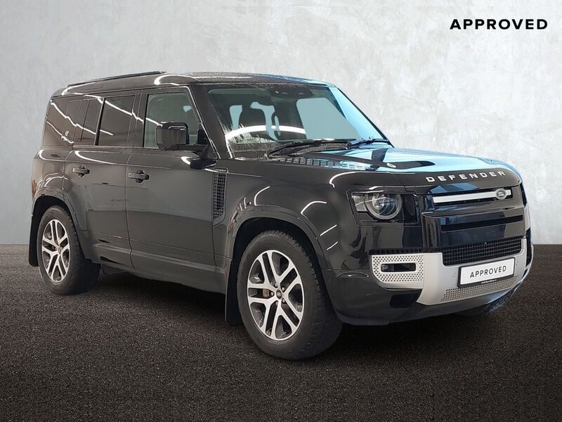 More views of Land Rover Defender