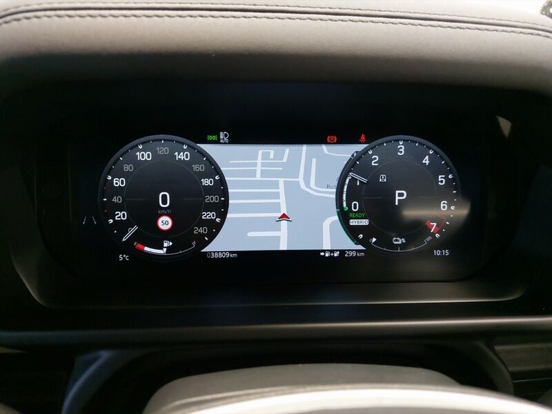 More views of Land Rover Defender