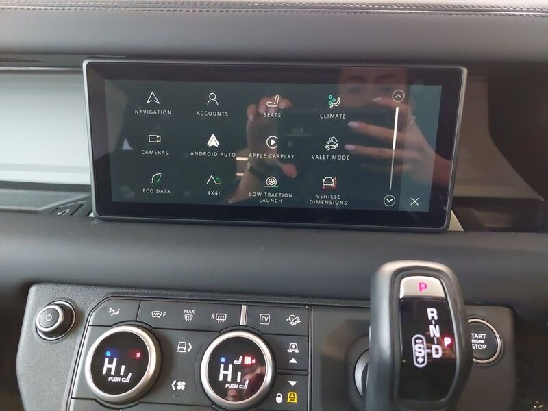 More views of Land Rover Defender