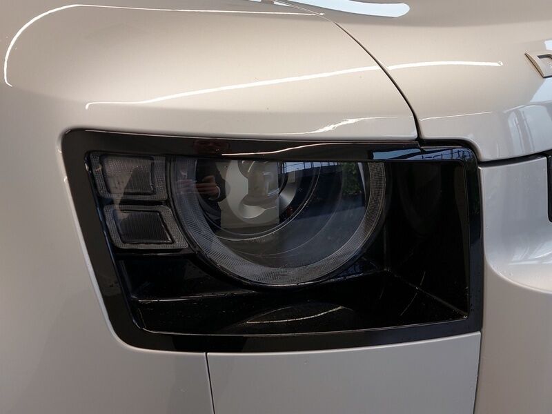 More views of Land Rover Defender