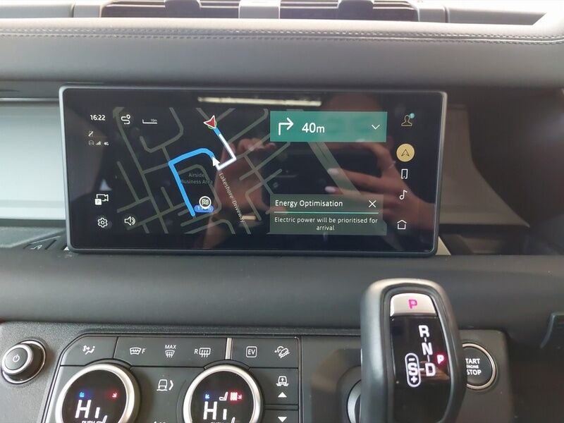 More views of Land Rover Defender