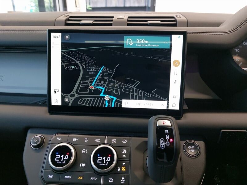 More views of Land Rover Defender