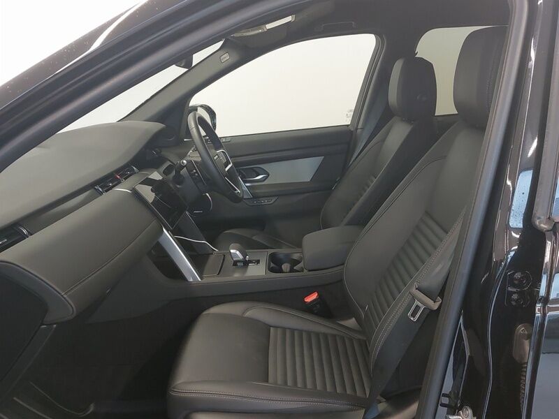 More views of Land Rover Discovery Sport