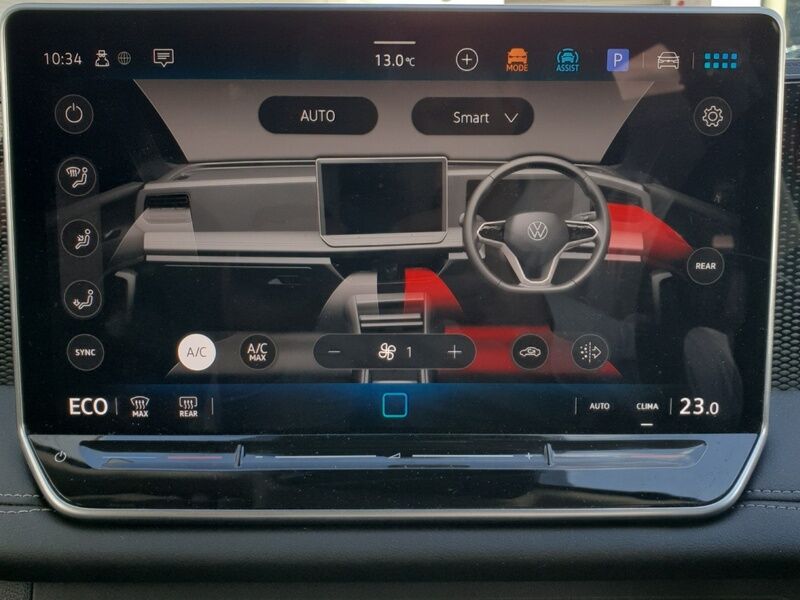 More views of Volkswagen Tiguan