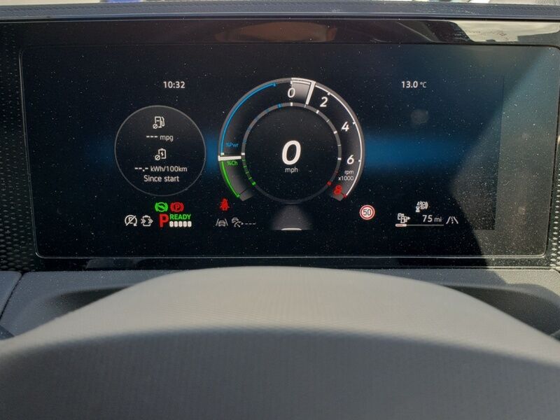 More views of Volkswagen Tiguan