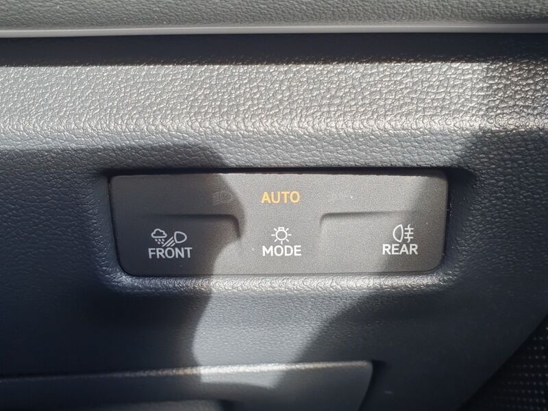 More views of Volkswagen Tiguan