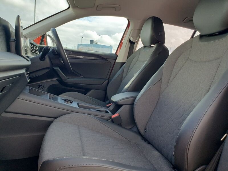 More views of Volkswagen Tiguan