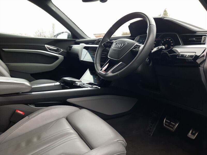 More views of Audi Q8 e-tron