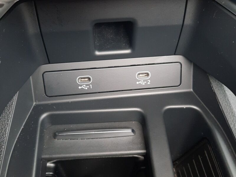 More views of Audi Q8 e-tron