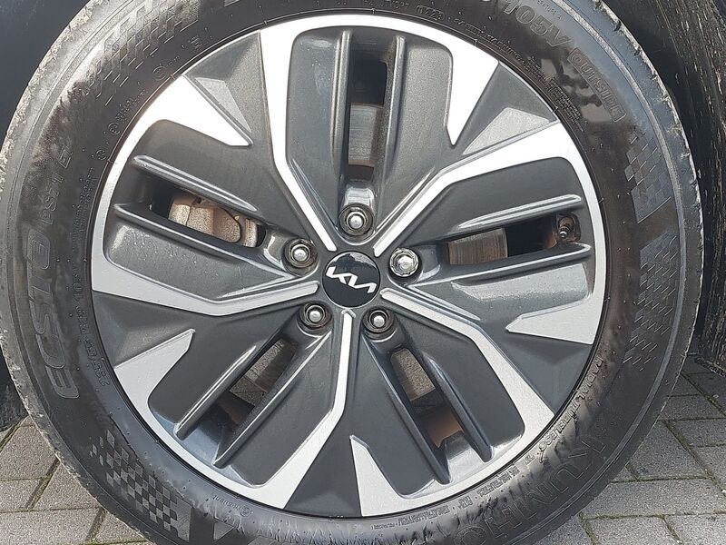More views of Kia EV6
