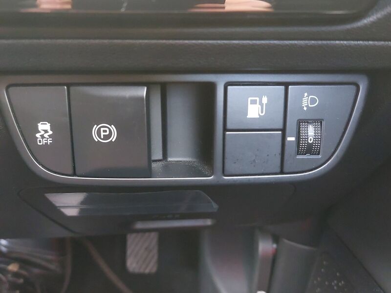 More views of Kia EV6