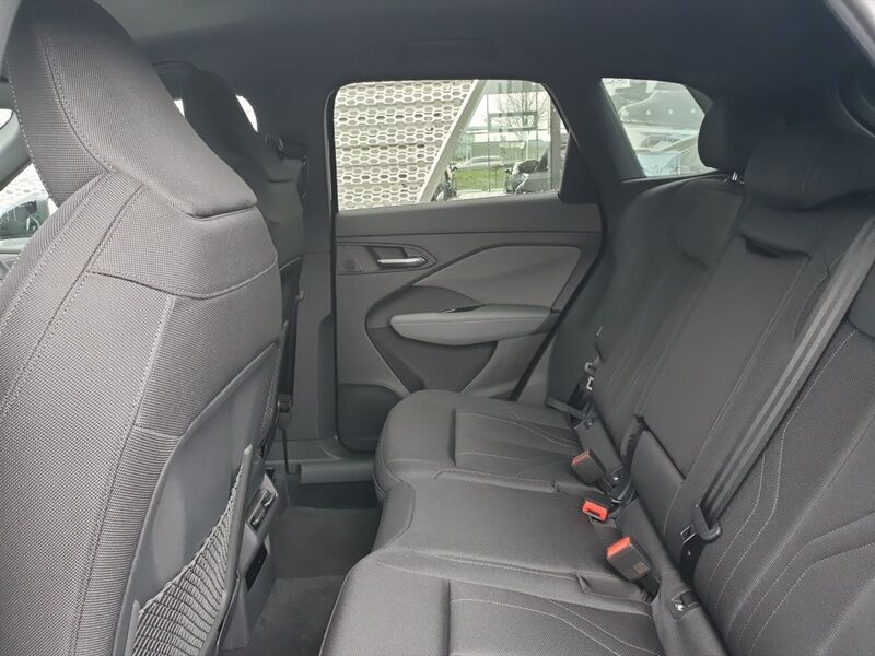 More views of Audi Q3