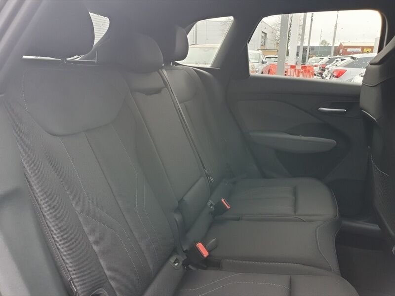 More views of Audi Q3