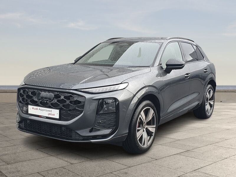 More views of Audi Q3