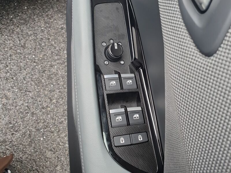 More views of Audi Q3