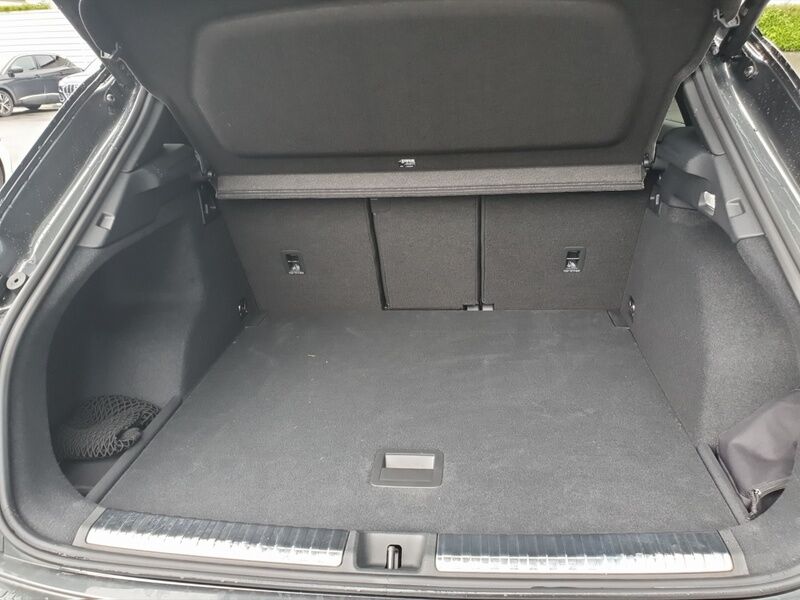 More views of Audi Q3