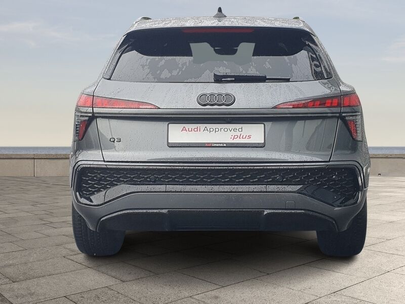 More views of Audi Q3