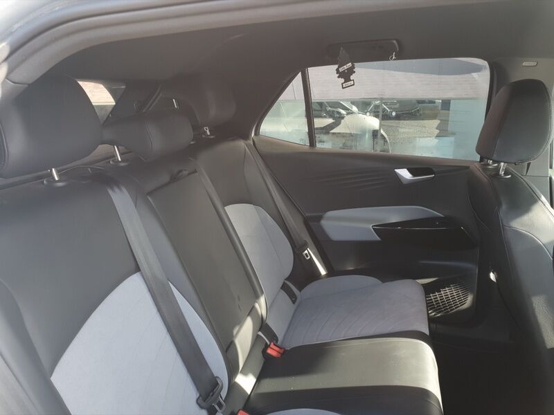 More views of Volkswagen ID.3