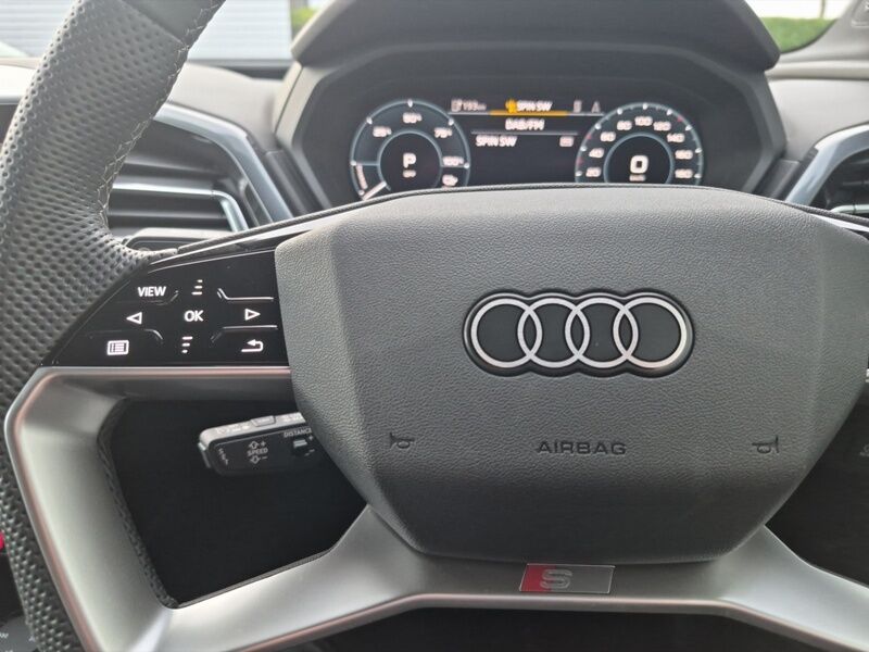 More views of Audi Q4 e-tron