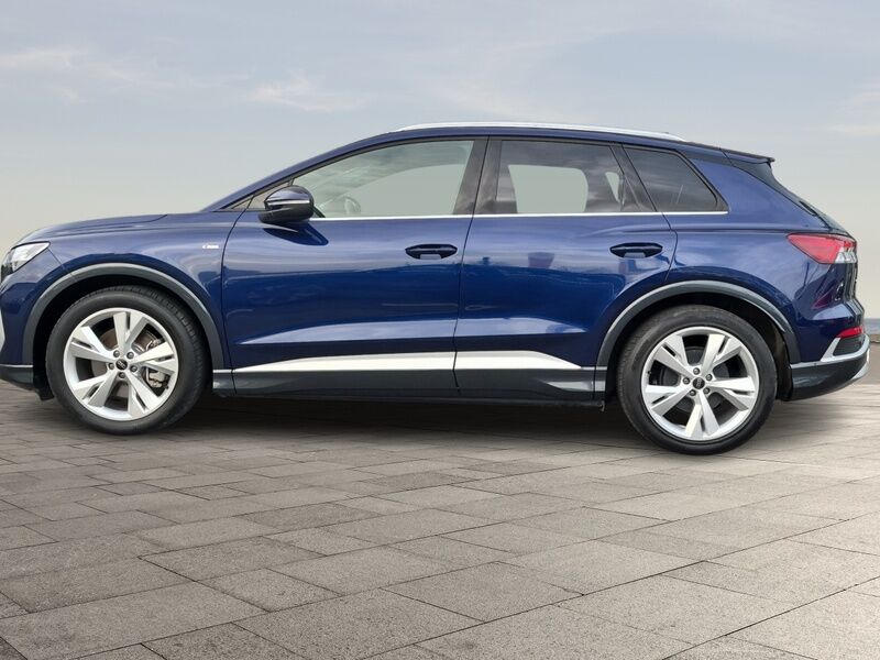 More views of Audi Q4 e-tron