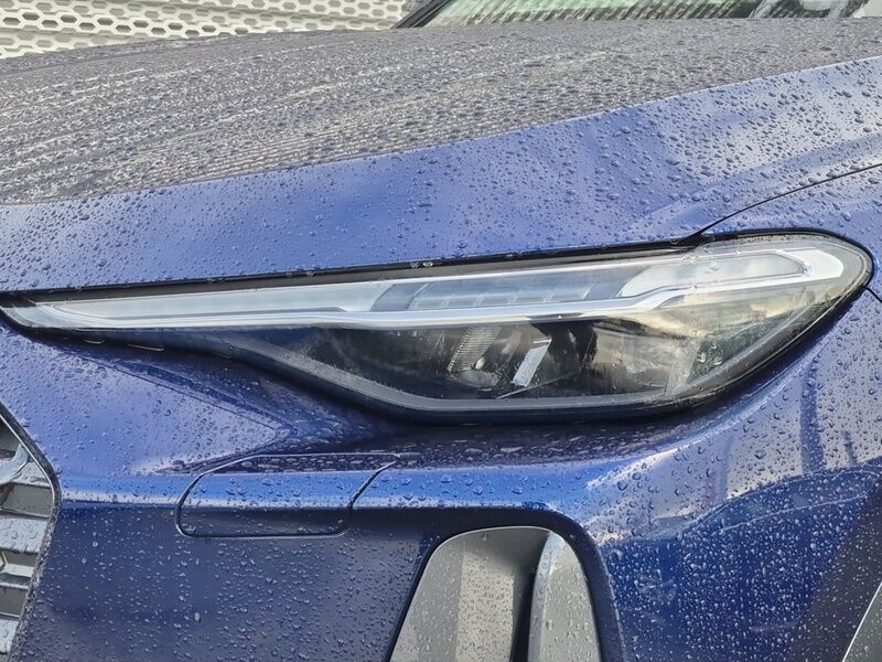 More views of Audi Q5