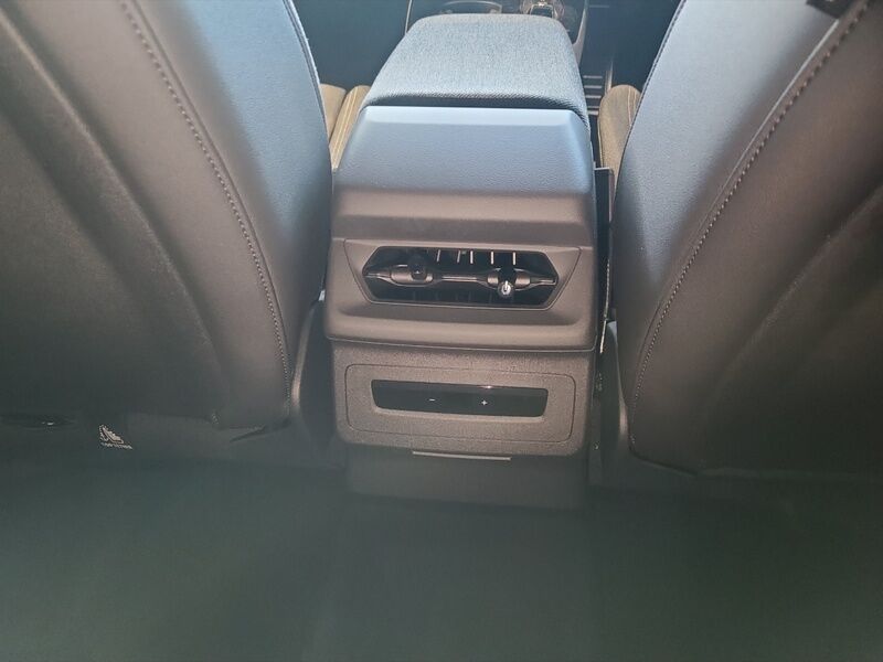 More views of Audi A6