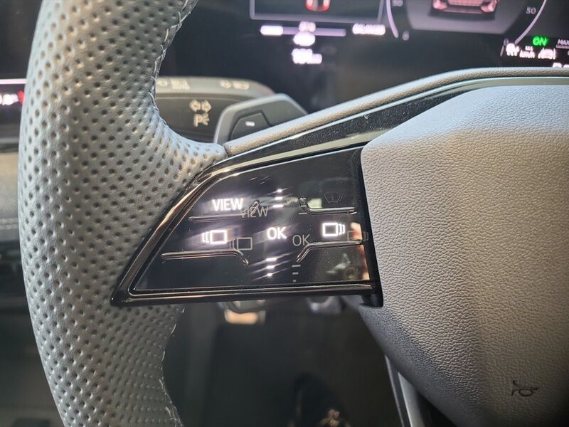 More views of Audi A6