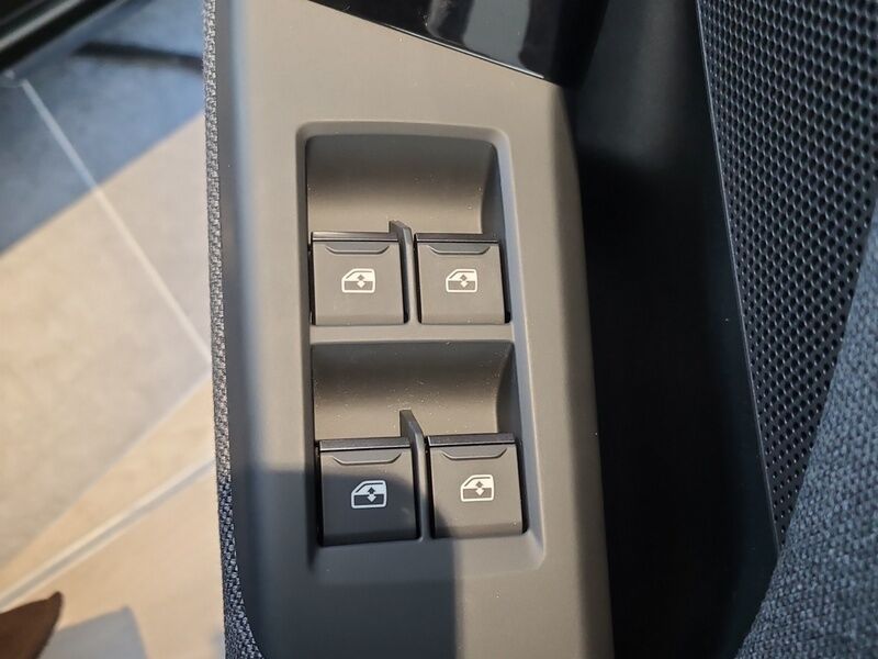 More views of Audi A6