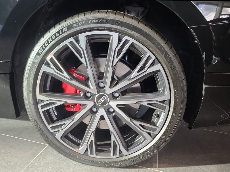 More views of Audi A6