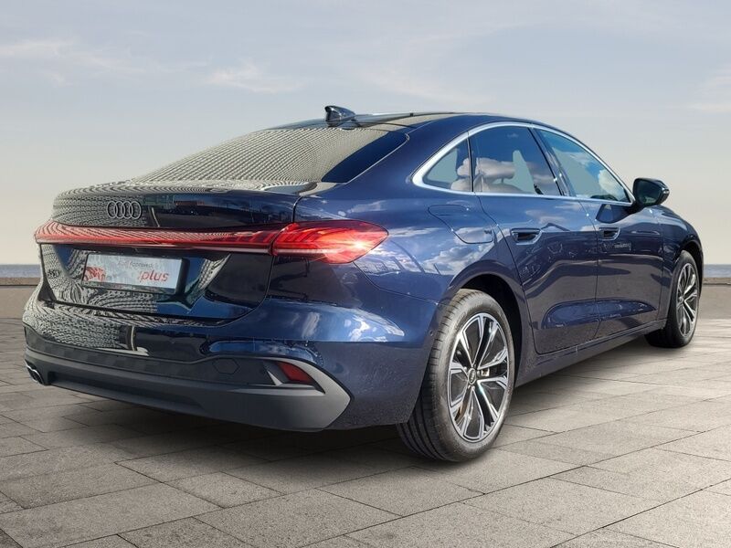 More views of Audi A5