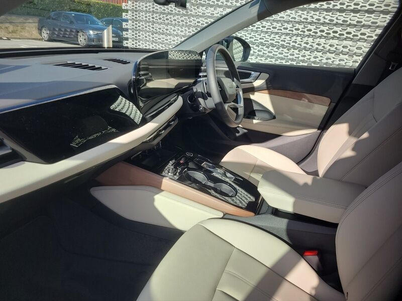 More views of Audi A5