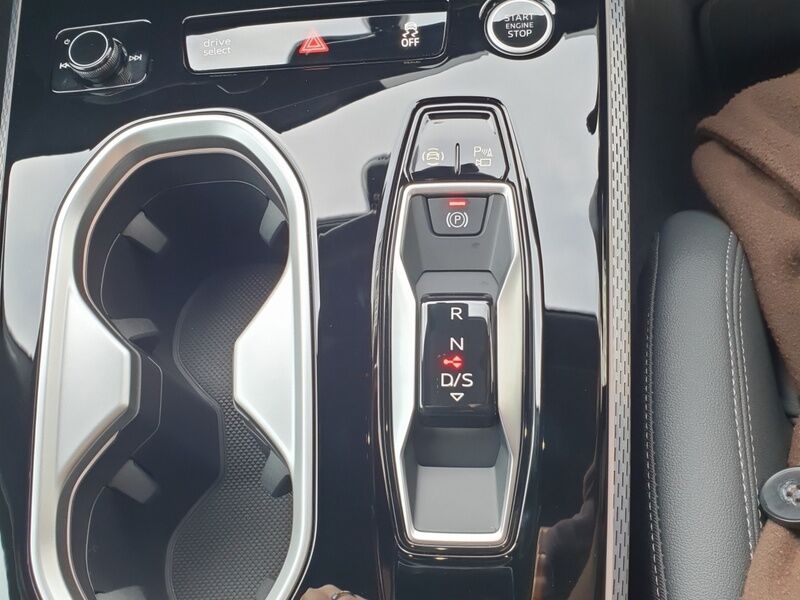 More views of Audi A6