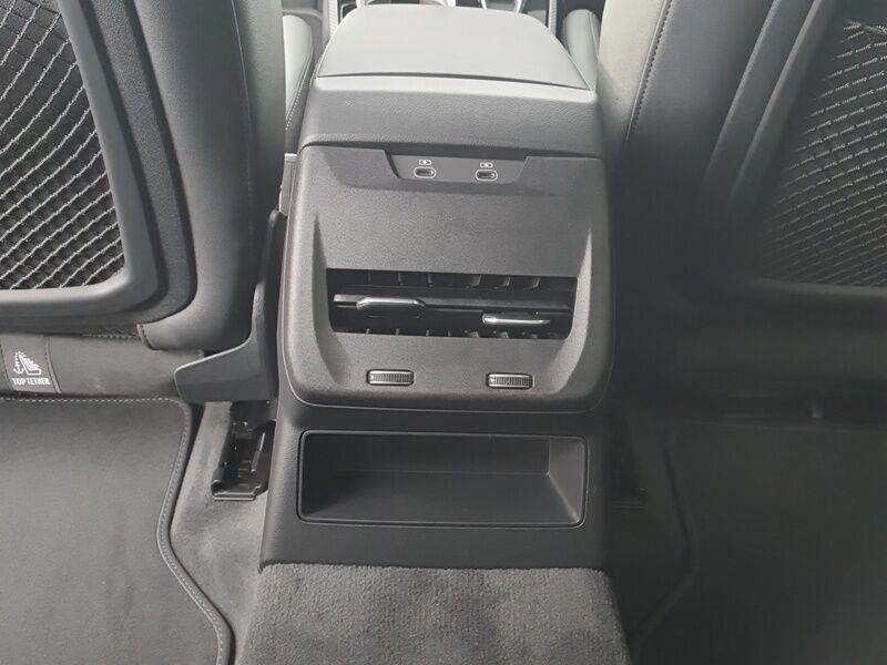 More views of Audi A6