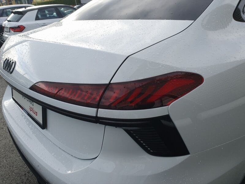 More views of Audi A6