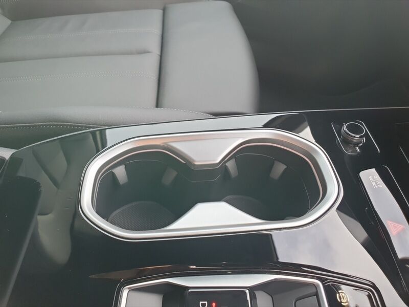 More views of Audi A6