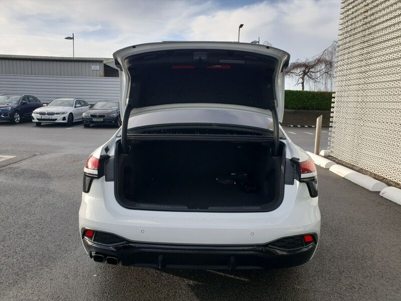 More views of Audi A6