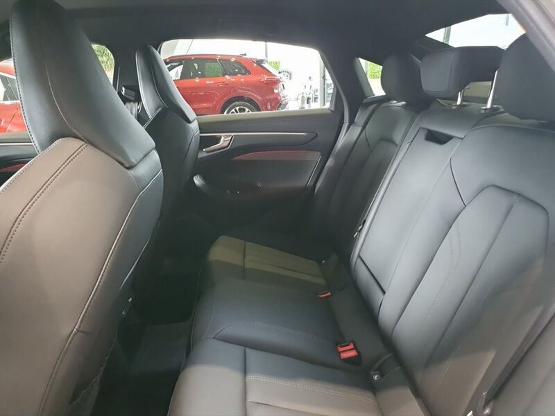 More views of Audi A6