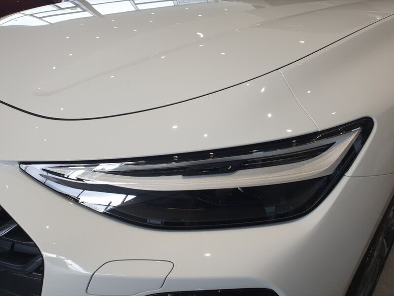 More views of Audi A6