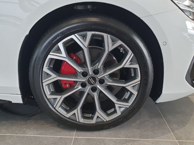 More views of Audi A6