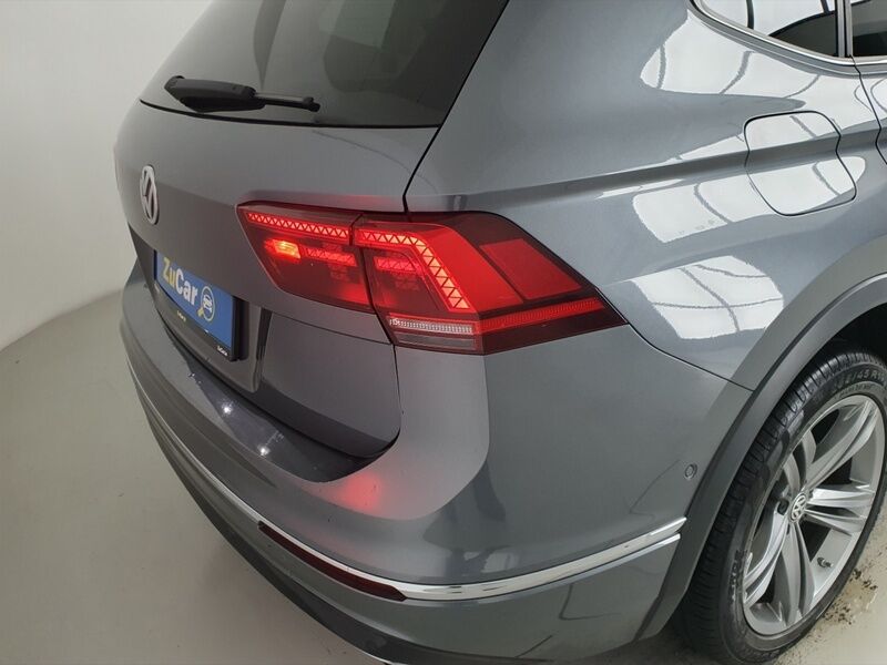 More views of Volkswagen Tiguan Allspace