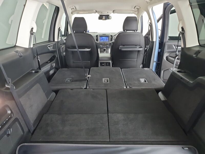 More views of Ford Galaxy