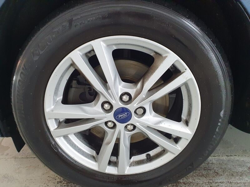 More views of Ford Galaxy