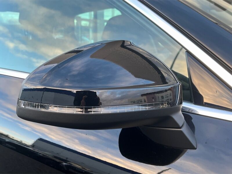 More views of Audi A4