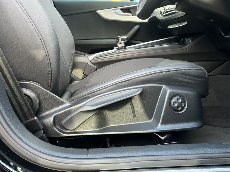 More views of Audi A4